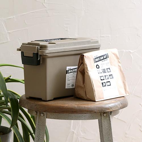 MOLDING FIRST AID KIT 応急処置キット 救急セット 絆創膏 ガーゼ 応急