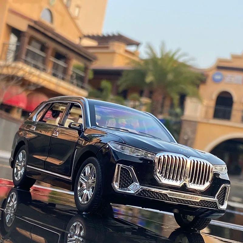 W20240010 ミニカー BMW X7 1:24 : ほていさんの福みみ - 通販
