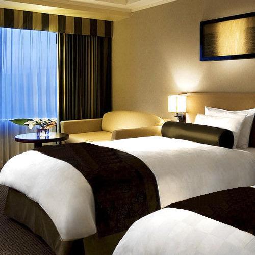 ベッドスロー 普段は高級ホテル向けにお納めしているベッドライナーを