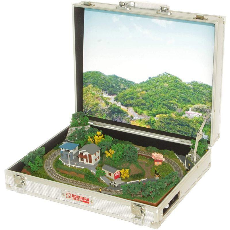 ロクハン Zゲージ ミニトランクレイアウト 高台タイプ S064-1 鉄道模型用品 高台タイプ ミニトランクレイアウト S064-1 鉄道模型用品 ロクハン Zゲージ