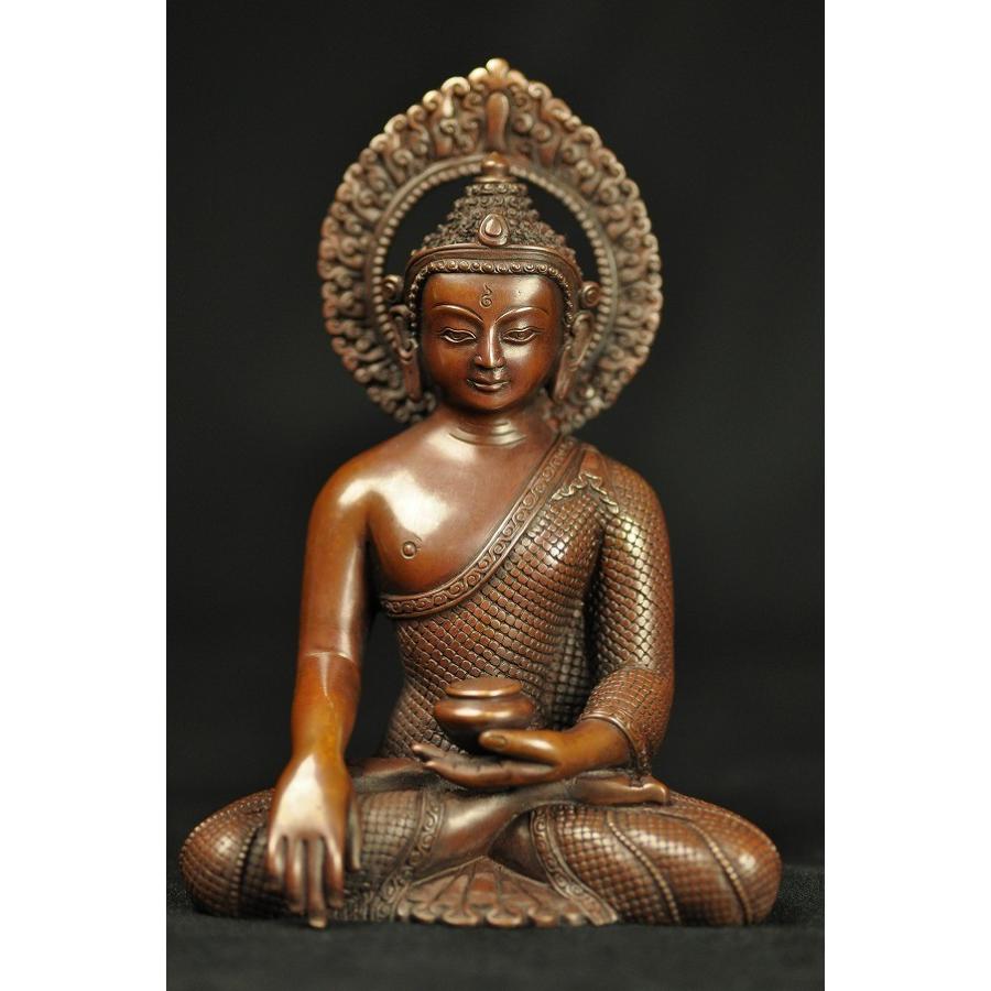 宝冠釈迦如来銅造彫金仕上げ : 仏像仏画チベット美術卸の天竺堂 宝冠釈迦如来銅造彫金仕上げ : 仏像仏画チベット美術卸の天竺堂