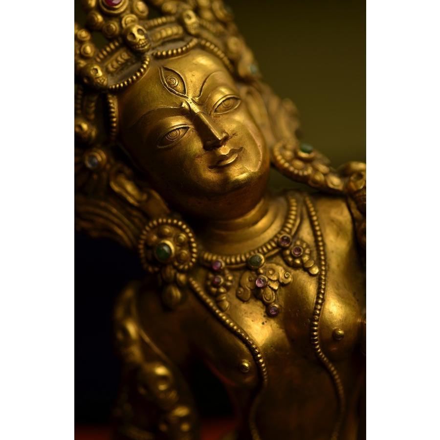 ダーキニー(荼吉尼天)銅造鍍金彫金仕上げ : 仏像仏画チベット ダーキニー(荼吉尼天)銅造鍍金彫金仕上げ : 仏像仏画チベット