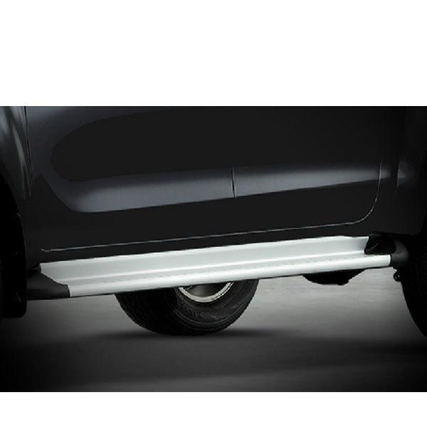 トヨタ 送料込（北海道沖縄別） TOYOTA HILUX REVO トヨタ純正 