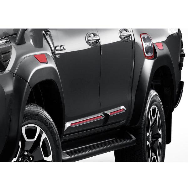 トヨタ（TOYOTA） 送料込（北海道沖縄別） トヨタ純正 ハイラックス