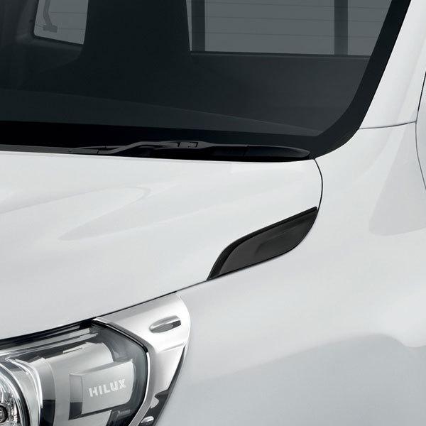 トヨタ（TOYOTA） 送料込（北海道沖縄別）新型ハイラックス フード