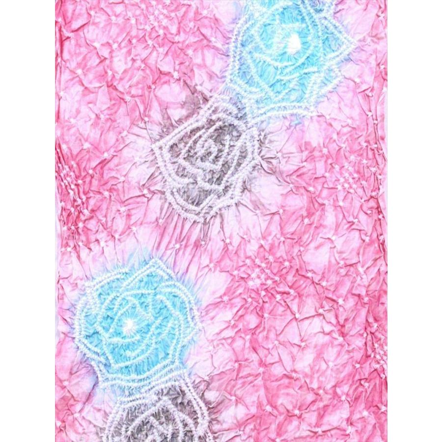 博多絞り　絞り浴衣　反物 絞り浴衣に博多献上柄帯 . . 仕事前に浴衣を着ました☺︎ . 昨年