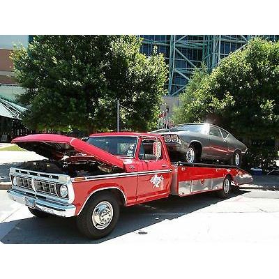 1/18スケールを載せて、飾ることができる ミニカー 1/18 ACME 積載車