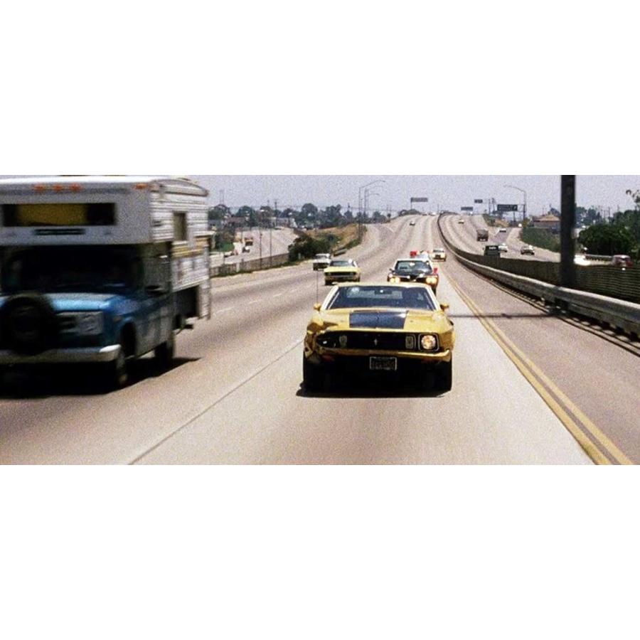 1/18ビッグサイズでのリリース ミニカー 1/18 GREENLIGHT 1974
