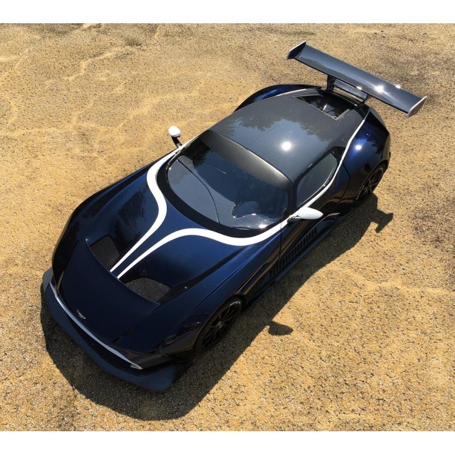 巨大 全長 60cm ミニカー 巨大 精密 1/8 アストンマーチン 巨大 全長 60cm ミニカー 巨大 精密 1/8 アストンマーチン