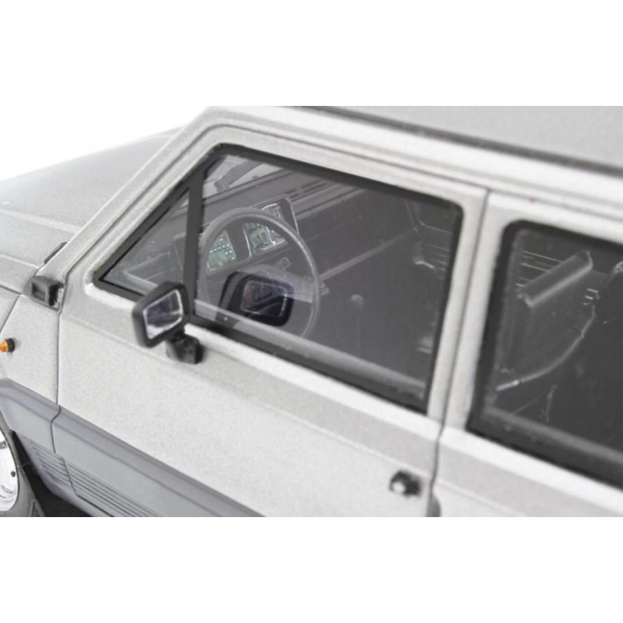 ミニカー 1/18 LRM フィアットパンダ 4X4 1983 シルバー/黒 FIAT PANDA