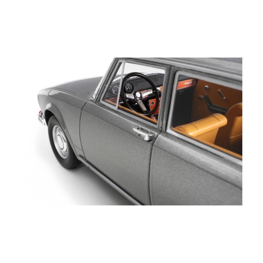 ミニカー アルファロメオ 1750 ベルリーナ 白色 1968 1/18 LRM 予約