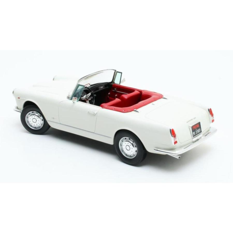 ミニカー アルファロメオ スパイダー 白色 1966 1/18 CultModels 予約