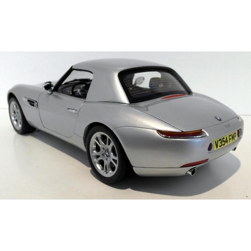 ミニカー 1/12 巨大 精密 007 BMW Z8 007ジェームス・ボンド ミニカー 1/12 巨大 精密 007 BMW Z8 007ジェームス・ボンド