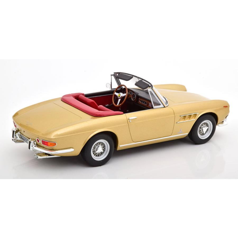 フェラーリ　金色　小箱 ミニカー 1/18 フェラーリ ミニカー フェラーリ 275GTS スパイダー