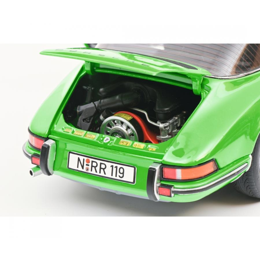 ミニカー 1/18 シュコー ポルシェ 911S タルガ 緑 PORSCHE