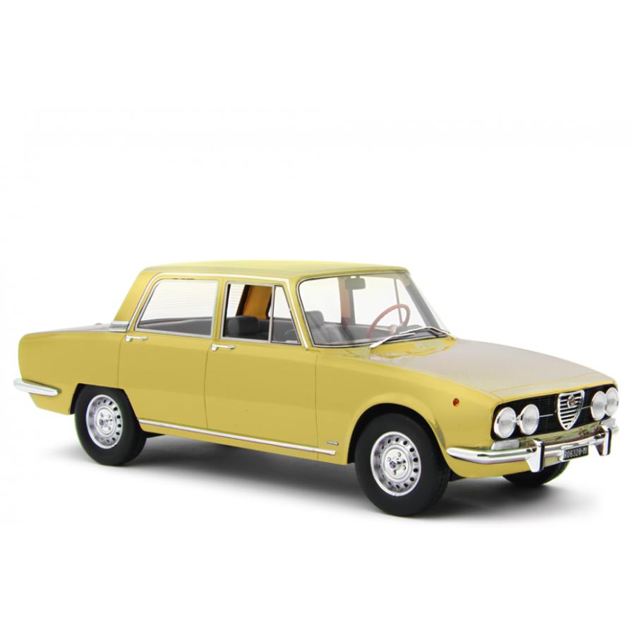 ミニカー アルファロメオ 1971 ベルリーナ 2000 黄色 1971 1/18 LRM