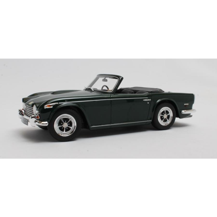 ミニカー 1/18 トライアンフ TR-5 スパイダー 1967 青色 TRIUMPH - TR5