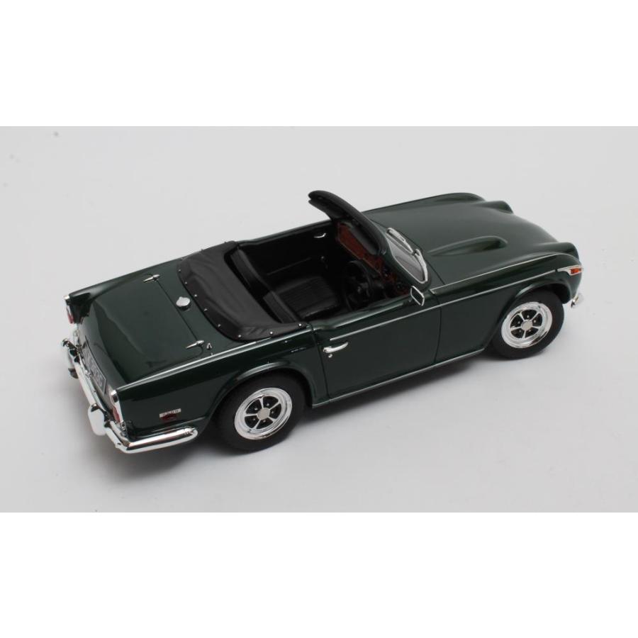 ミニカー 1/18 トライアンフ TR-5 スパイダー 1967 青色 TRIUMPH - TR5