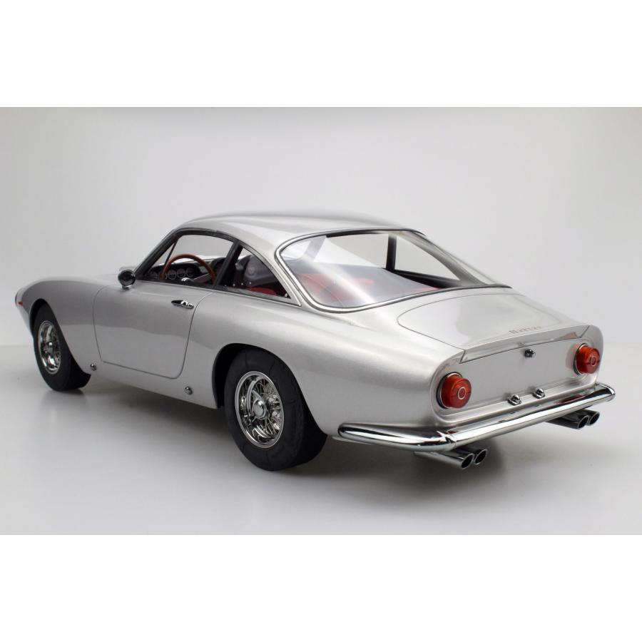 非常に完成度の高いモデルです。1/12巨大 フェラーリ ミニカー
