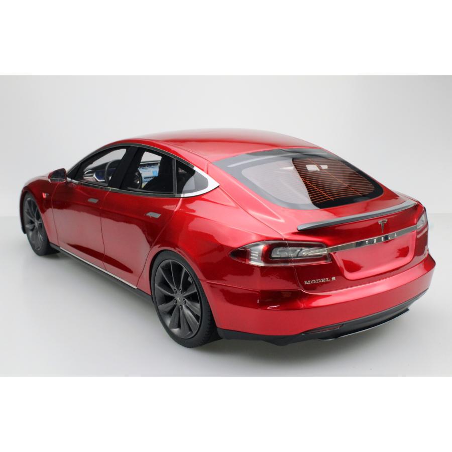 ミニカー テスラ 1/12巨大 TESLA モデルS 2012 赤色 TOPMARQUES 予約