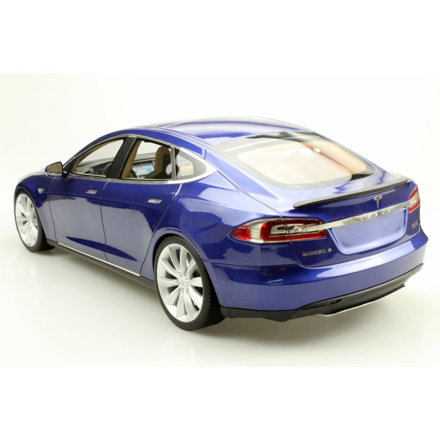 ミニカー テスラ 1/12巨大 TESLA モデルS 2012 青色 TOPMARQUES 予約