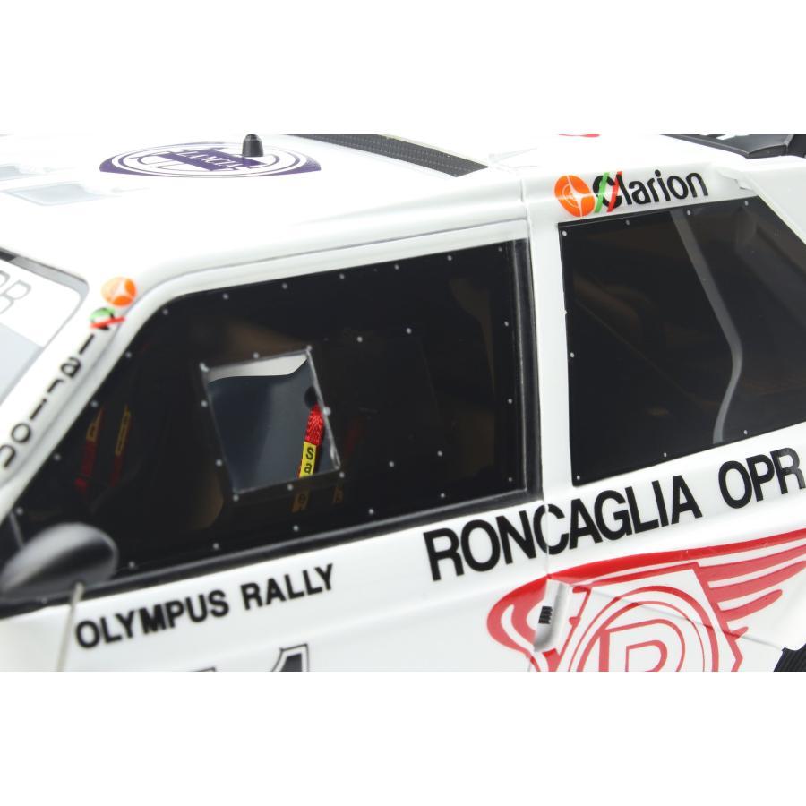 ミニカー 1/18 ランチア デルタ S4 ＃11 LANCIA DELTA S4 TEAM