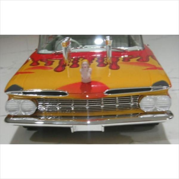 ミニカー 1/18 マッドマックス 1959 インパラ 赤フレア 特別限定300台