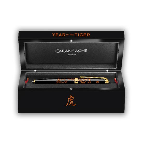 CARAN d'ACHE（カランダッシュ） 限定品 十二支コレクション イヤー
