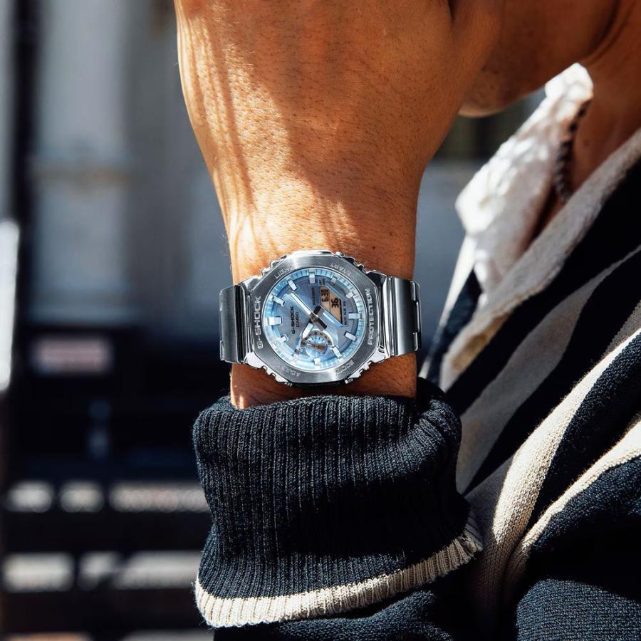 G-SHOCK ジーショック GM-2110D-2AJF メタルベゼル ガラス繊維 G-SHOCK ジーショック GM-2110D-2AJF メタルベゼル ガラス繊維