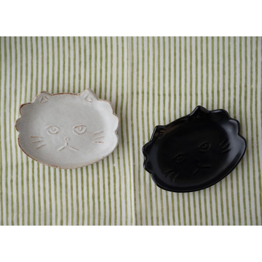 sen ねこのプレート 波佐見焼 TWINCATS お皿 小皿 食器 京千 猫グッズ