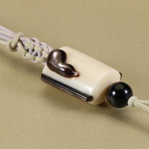 宝石珊瑚のSANSUI シナ海珊瑚 印籠 根付 正絹 瓢箪 無染色 JUNSUI