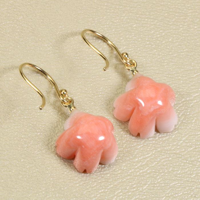 宝石珊瑚のSANSUI ピンク 桜色 深海珊瑚 桜 花 揺れる ピアス フック 