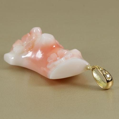 ペンダント 桜 花 桃 珊瑚 スカッチ K18YG 無染色 JUNSUI  珊瑚婚式 3月誕生石 ラッピング無料 送料無料の画像