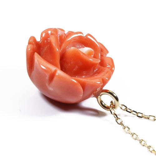 宝石珊瑚のSANSUI 桃珊瑚 ネックレス ペンダント 薔薇 花 K18YG 無染色