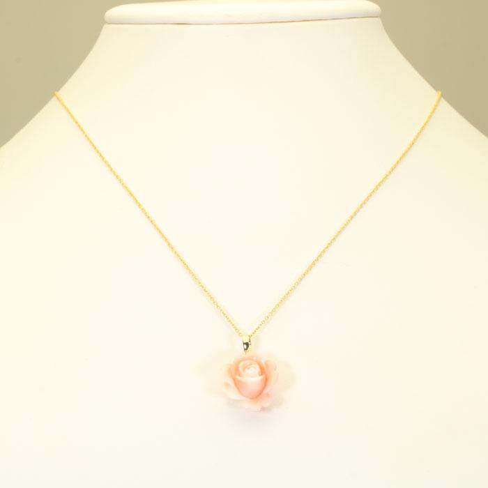 宝石珊瑚のSANSUI 桃珊瑚 スカッチ ネックレス ペンダント 薔薇 花 一