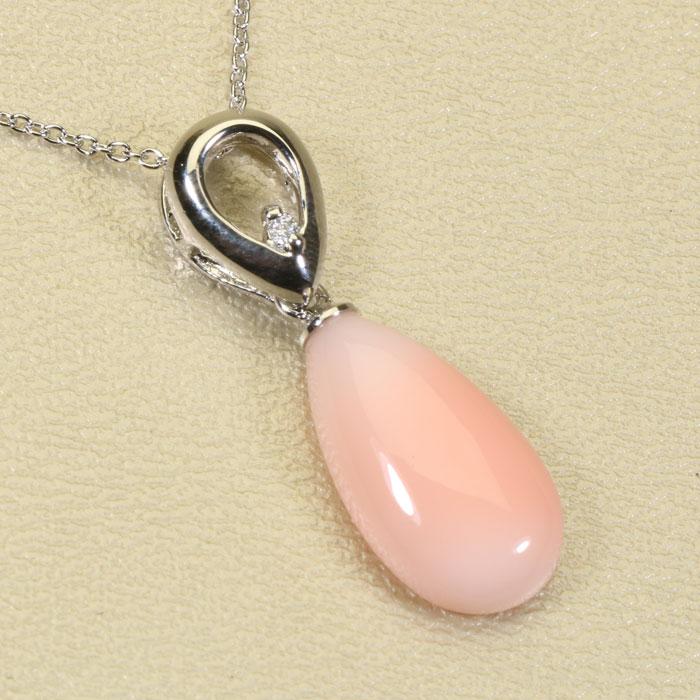 薄ピンク色の天然珊瑚　彫刻ペンダント多重ネックレス　シルバー 宝石珊瑚のSANSUI ピンク ミス珊瑚 ペンダント シルバー 無染色SANSUI