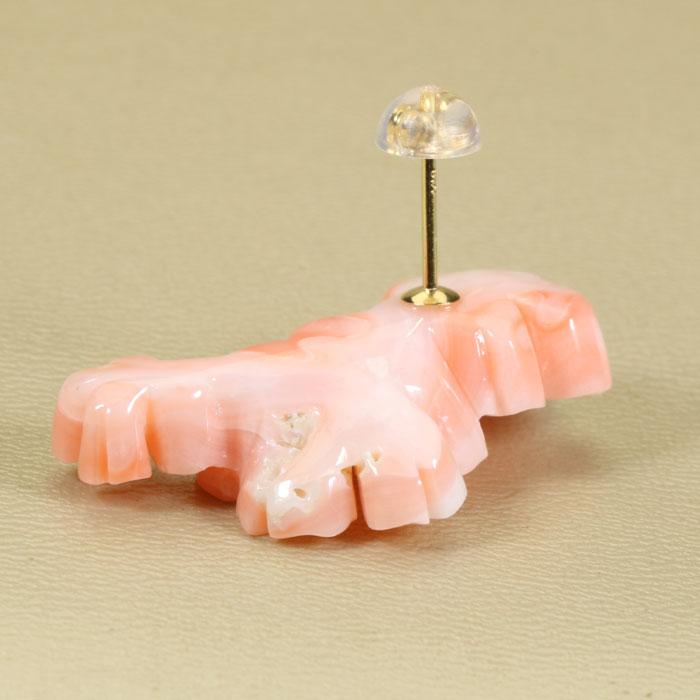 ガーネ 珊瑚 ピンク ピアス 桜 花 K18YG イエローゴールド 無染色 SANSUIの画像