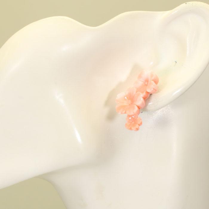 ガーネ 珊瑚 ピンク ピアス 桜 花 K18YG イエローゴールド 無染色 SANSUIの画像