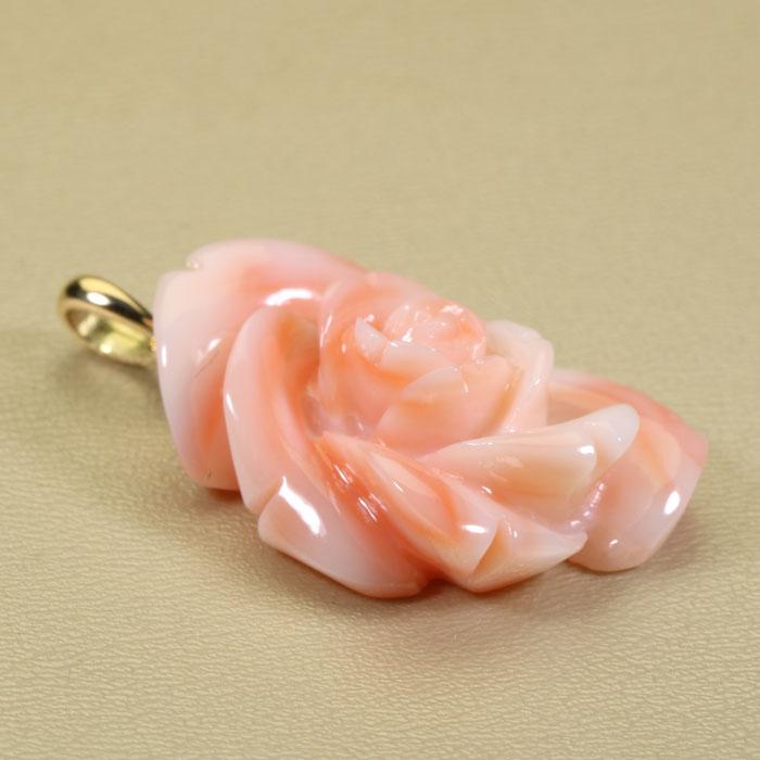 深海珊瑚 ピンク ペンダント 薔薇 バラ 花 K18 イエローゴールド 無染色 SANSUIの画像