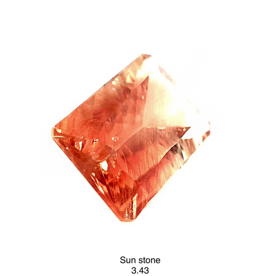オレゴン産サンストーン ルース 3.434ct【品質保証書/日独宝石研究所鑑別書付】の画像