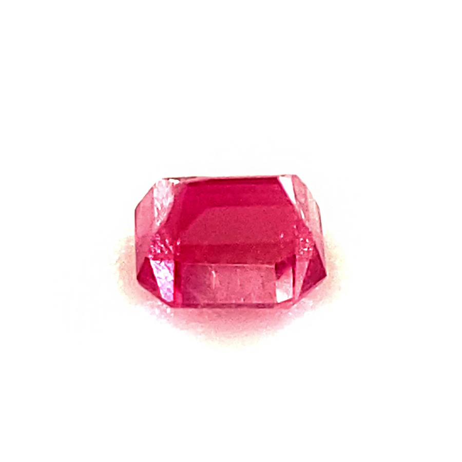 アメリカ産レッドベリル ルース 0.11ct【品質保証書付】の画像