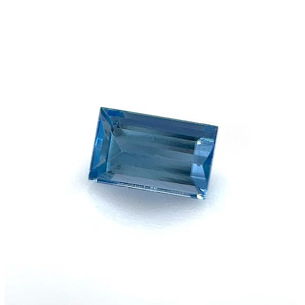 ブラジル産！サンタマリア　アクアマリン ルース 0.23ct【品質保証書/宝石鑑別書付】の画像