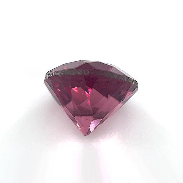 【新品 未使用 日本製】 タンザニア産マラヤガーネット ルース 1.685ct【品質保証書/日本宝石学研究所ソーティング付】 【YWU1229702390】(43500円)