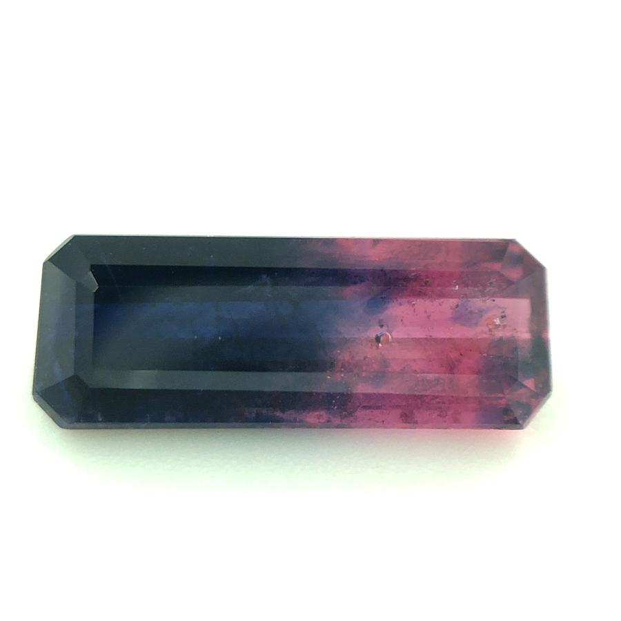 タンザニア産バイカラーサファイア ルース 1.98ct【品質保証書