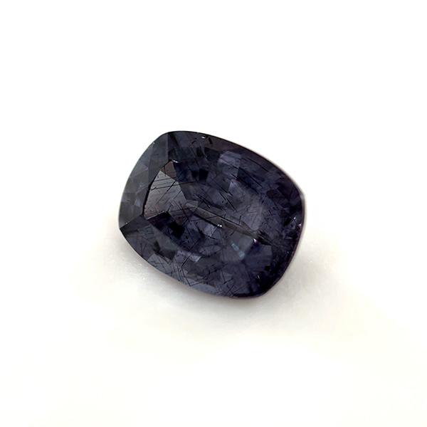 カラーチェンジガーネット ルース 0.65ct【品質保証書/宝石鑑別書付】の画像
