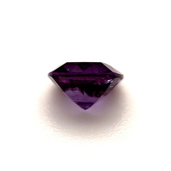 カラーチェンジガーネット ルース 0.66ct【品質保証書/宝石鑑別書付】の画像