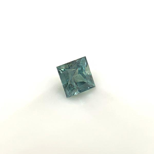 ブラジル産アレキサンドライト ルース 0.24ct【宝石鑑別書/品質保証書付】の画像