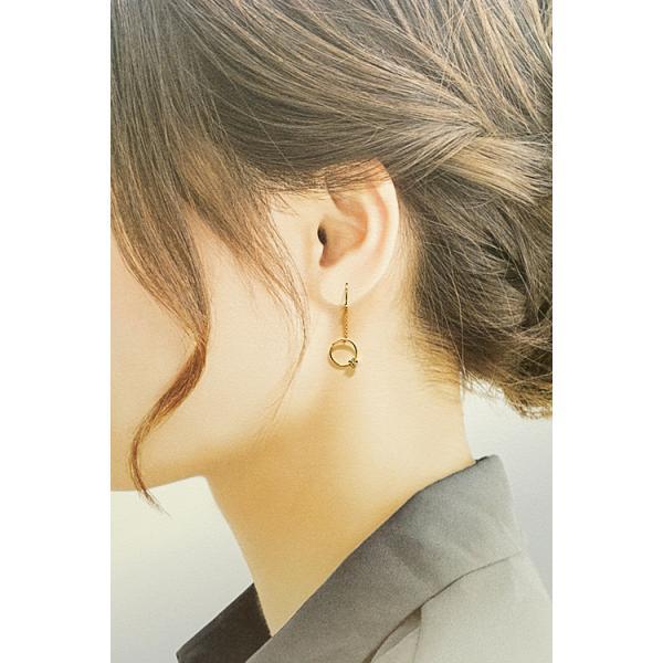 ダイヤモンド ピアス 0.08ct K18YG 円 サークル フラワー 植物