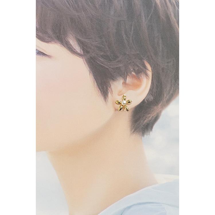 TASAKI タサキ 田崎真珠 アコヤパール ピアス 5.4mm K18YG 花 TASAKI タサキ 田崎真珠 アコヤパール ピアス 5.4mm K18YG 花