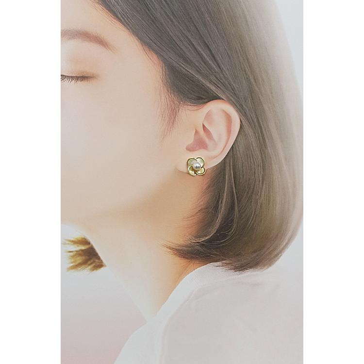 TASAKI（タサキ） 田崎真珠 アコヤパール イヤリング シェル K18YG 花